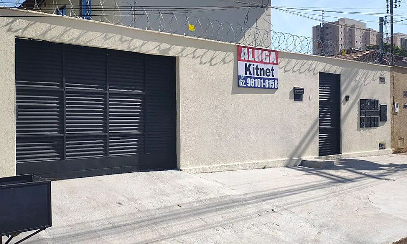 Prédio Com 8 Kitnets...