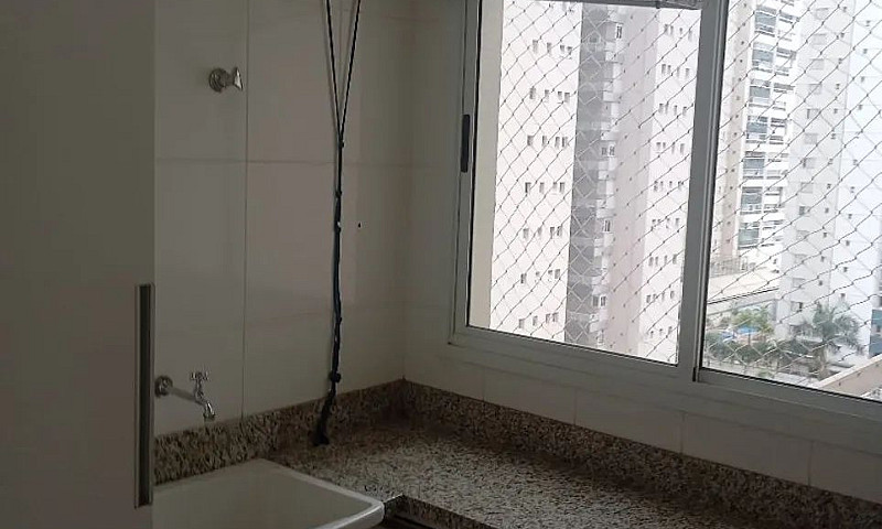 Apartamento Condomín...