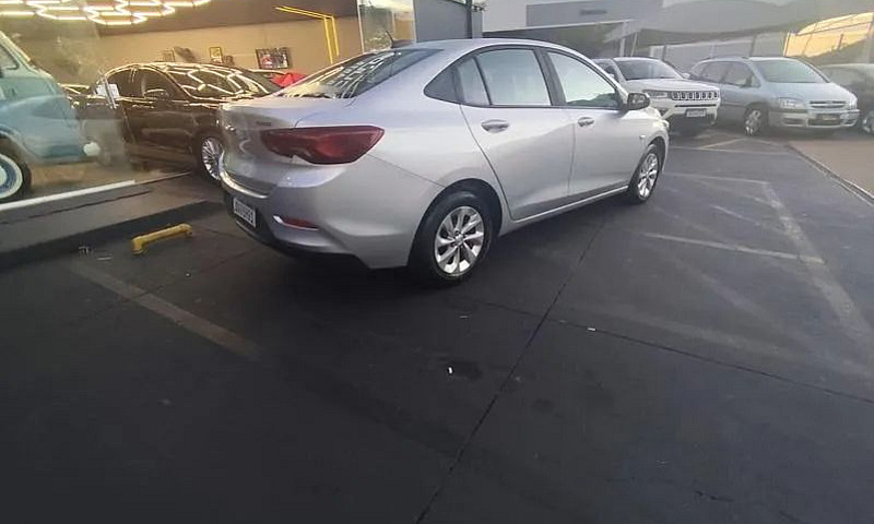 Chevrolet Onix Plus ...