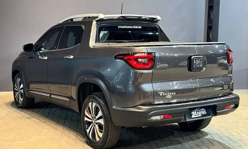 Fiat Toro Volcano 2....