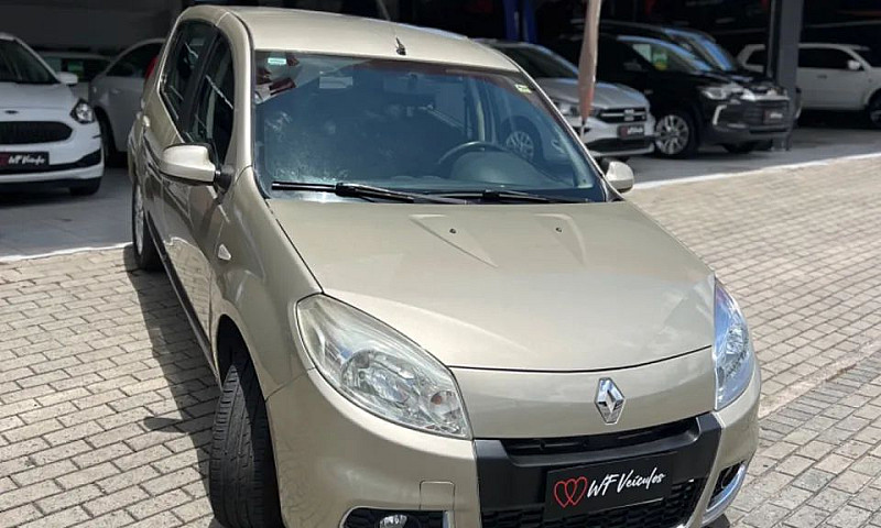 Renault Sandero Priv...