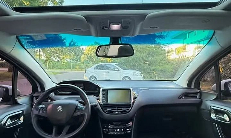 Peugeot 208 Active/A...