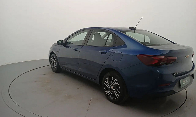 Chevrolet Onix Plus ...