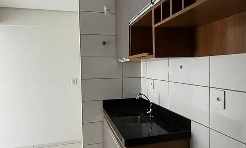 Apartamento Condomín...