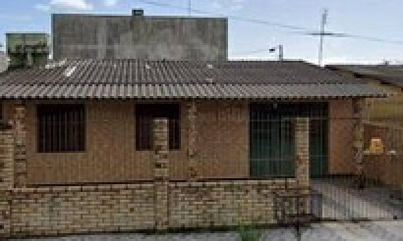 Canoas - Casa Padrão...