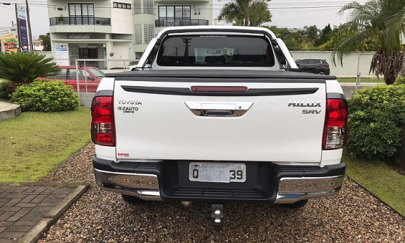 Hilux Cd Srv 2018 4X...