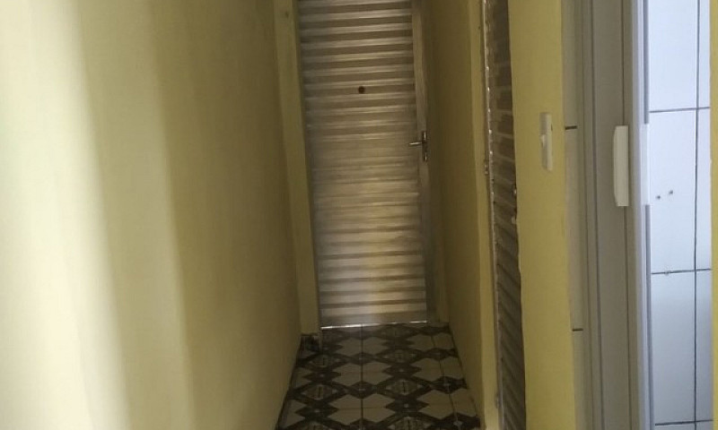Alugo Está Casa...