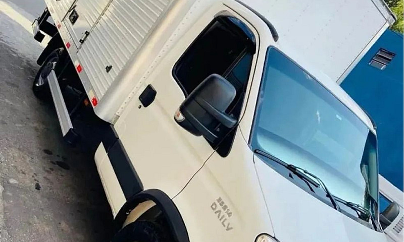 Iveco 35S14 Baú Seco...