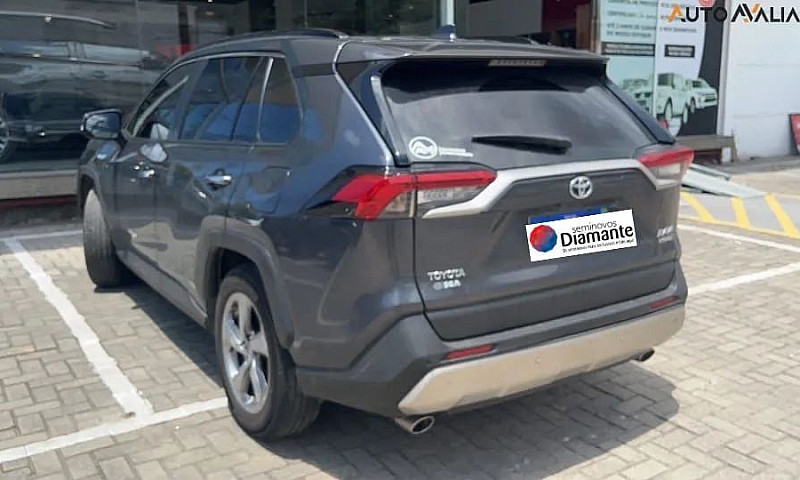 (Alex Flores) Toyota...