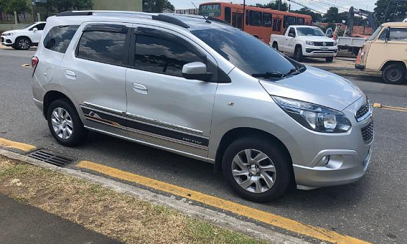 Chevrolet Spin Ltz 1...