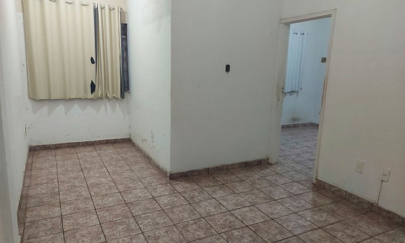 Alugo Apartamento Pr...
