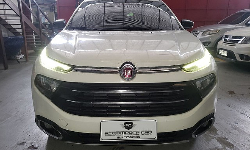 Fiat Toro Volcano 20...