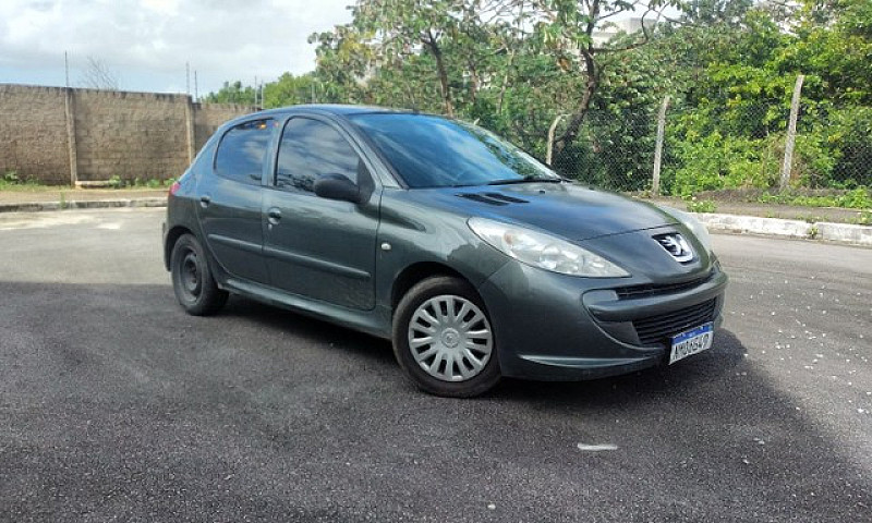 Vendo Peugeot 207...