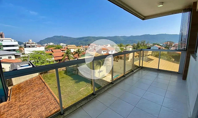 Cobertura De 290 M² ...