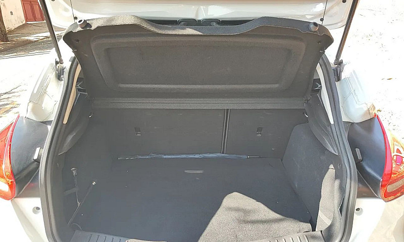 Ford Focus 1.6 S/Se/...