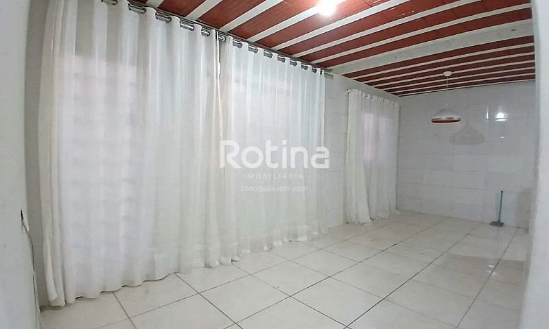 Casa Para Alugar, 3 ...