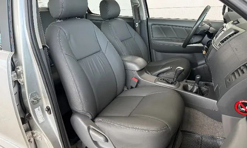 Toyota Hilux Cd Srv ...