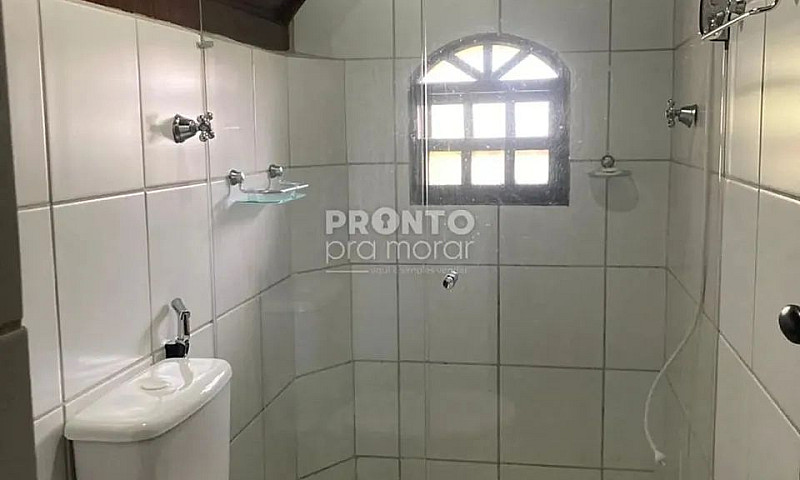 Casa De Condomínio P...