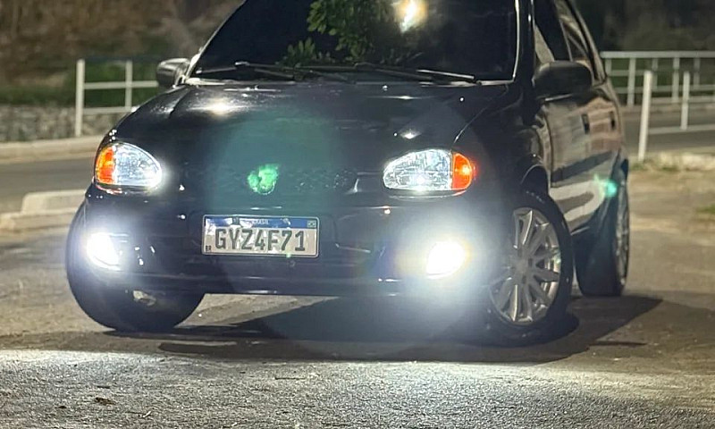 Chevrolet Corsa Wind...