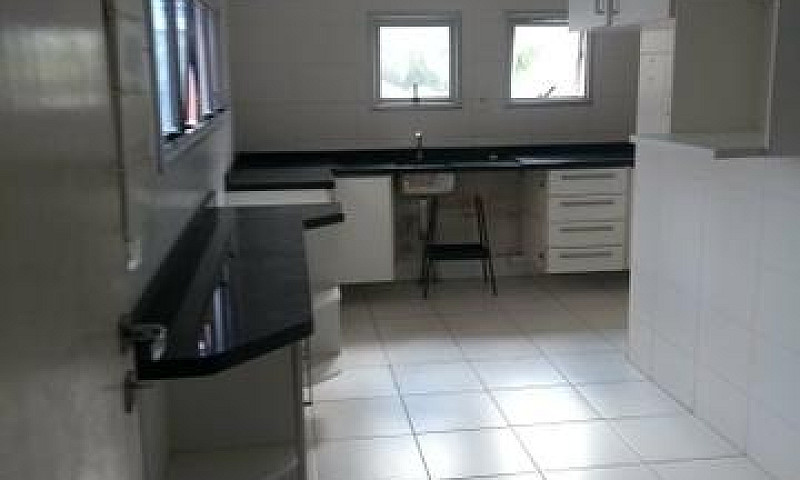 Casa 4 Quartos/Cond....