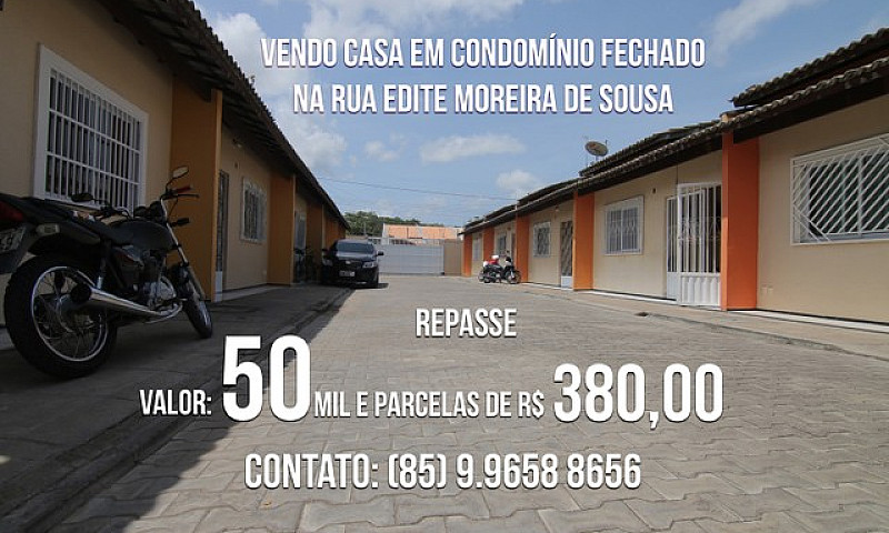 Casa Em Condomínio ...