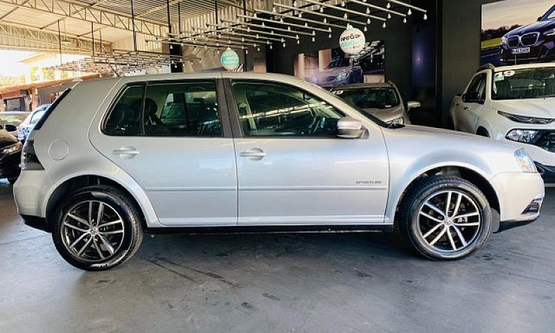 Golf Sportline 1.6 M...