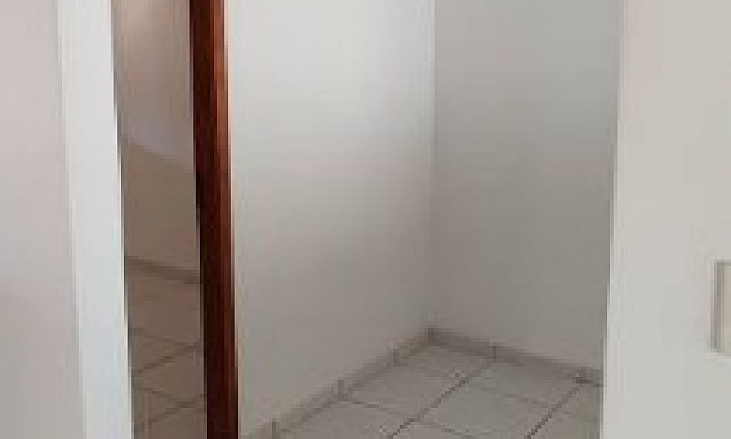 Casa 3 Quartos 60Mil...