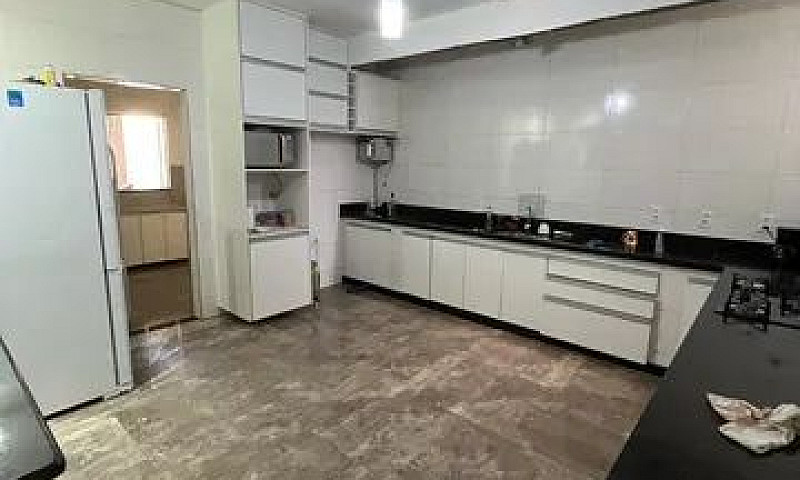 Oportunidade Casa Ba...