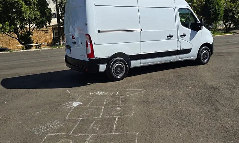 2020 Renault Master ...