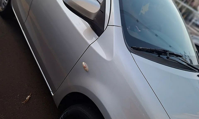 Toyota Etios X 1.3 F...