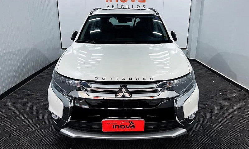 Mitsubishi Outlander...