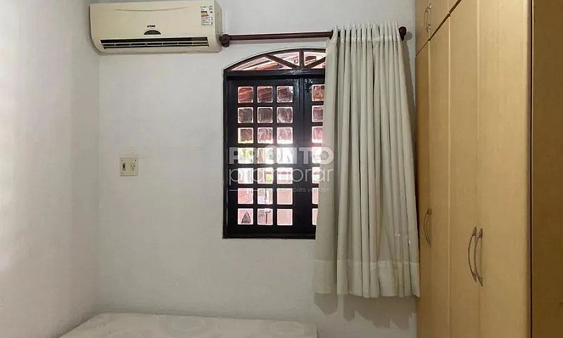 Casa De Condomínio P...