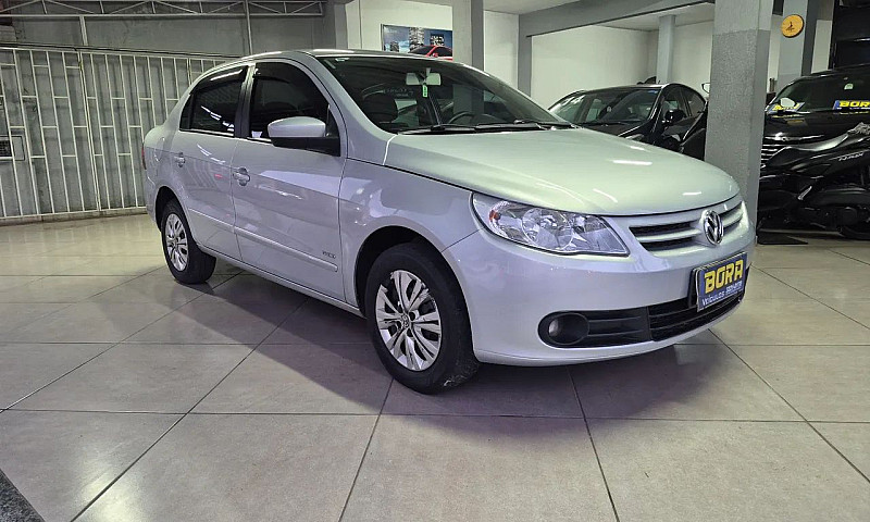 Volkswagen Voyage 1....