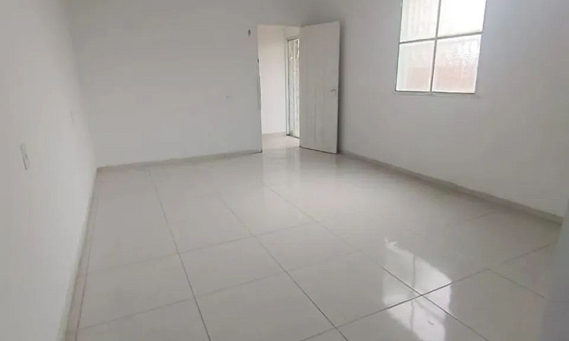 //Casa Com 3 Suítes ...
