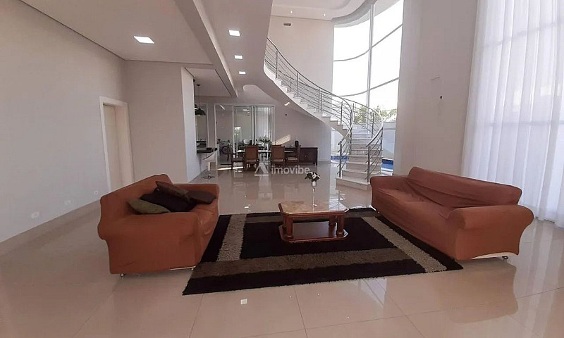 Casa Em Condomínio F...