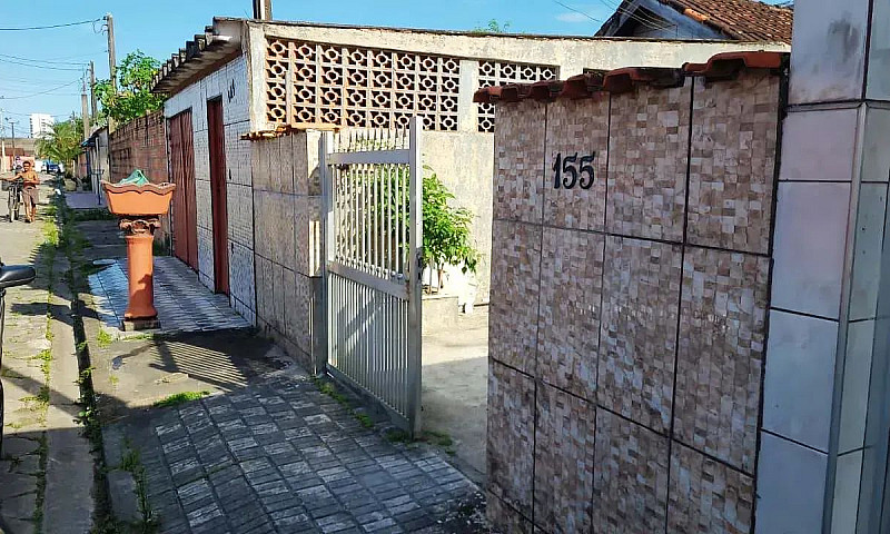 Casa Com 1 Dormitóri...