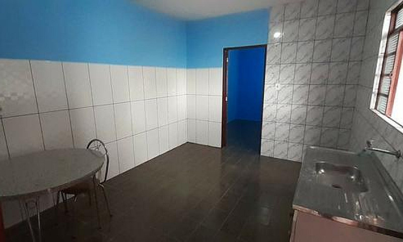Casa 2 Cômodos E Boa...