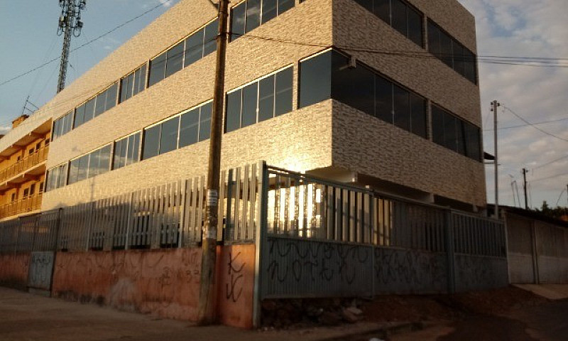 Excelente Imóvel- Qs...