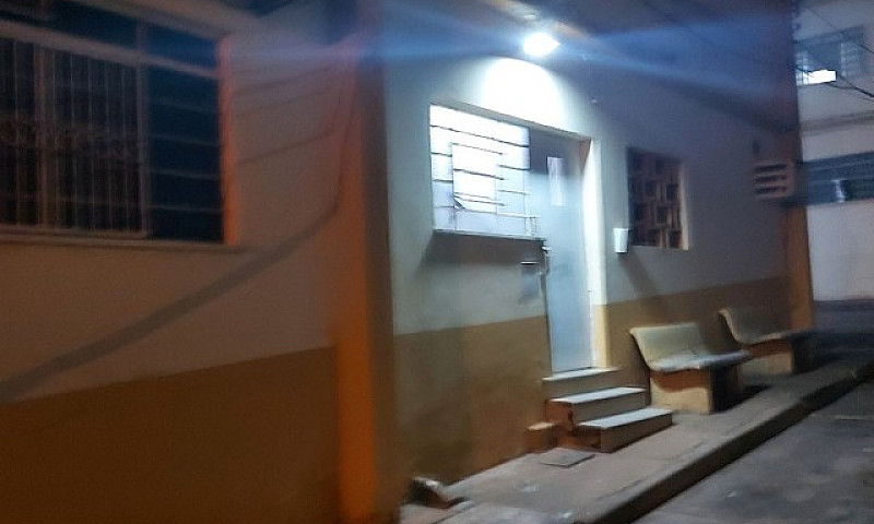 Alugo Apartamento Pr...