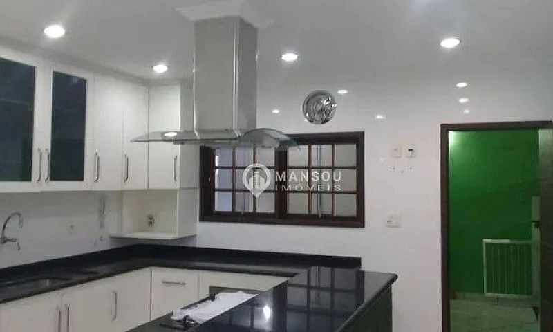 Casa Com 3 Dormitóri...