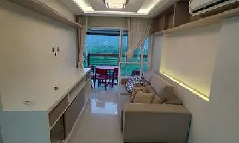 Apartamento De 03 Qu...