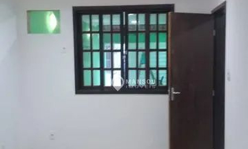Casa Com 3 Dormitóri...