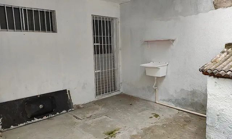 Alugo Um Duplex Em G...
