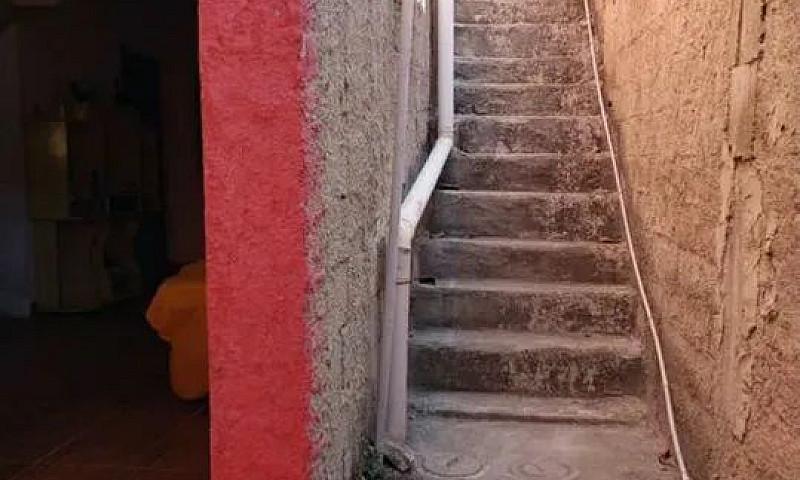 Vendo Casa De 2 Anda...