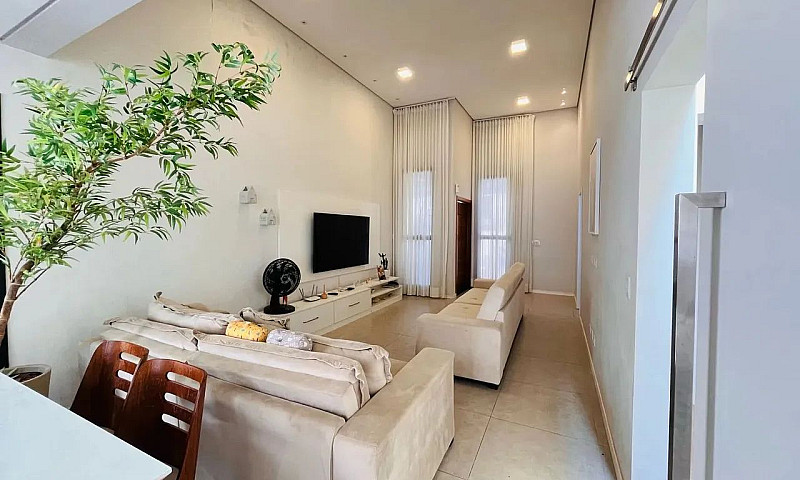 Linda Casa Á Venda N...