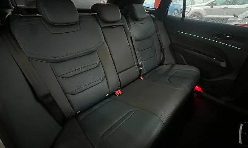 Ford Territory Titan...