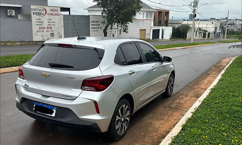 Chevrolet Onix Hatch...