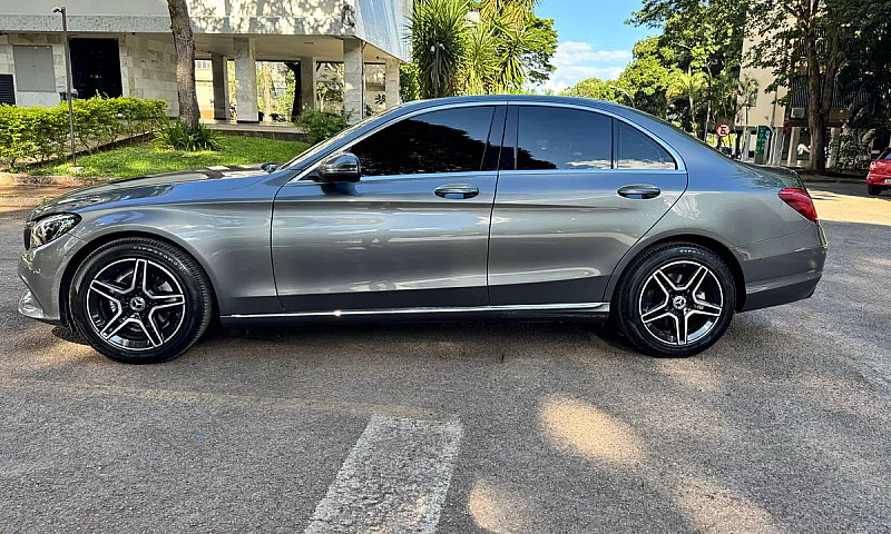 Mercedes-Benz C-180 ...