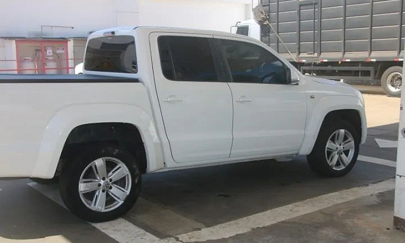 Volkswagen Amarok Hi...