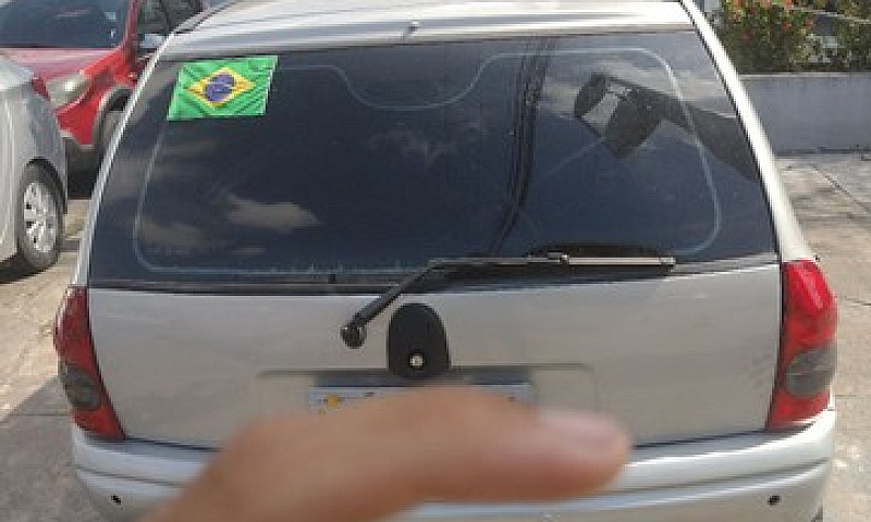 Corsa Millenium 2001...